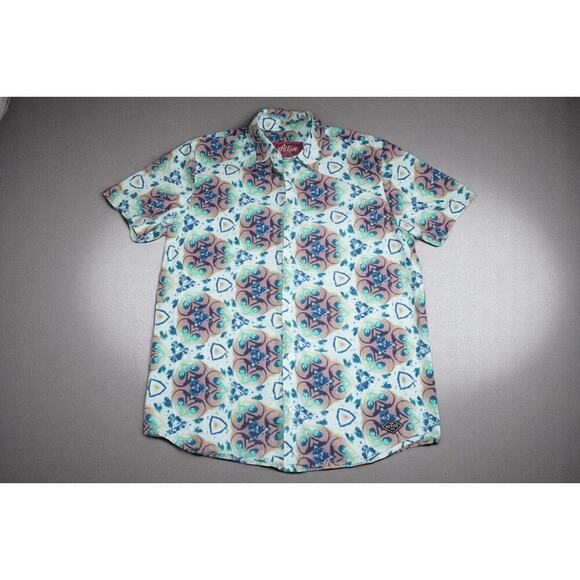 Active Short Sleeve Button-Up Shirt | Medium | Kaleidoscope Heart Print | Skate - Picture 1 of 13